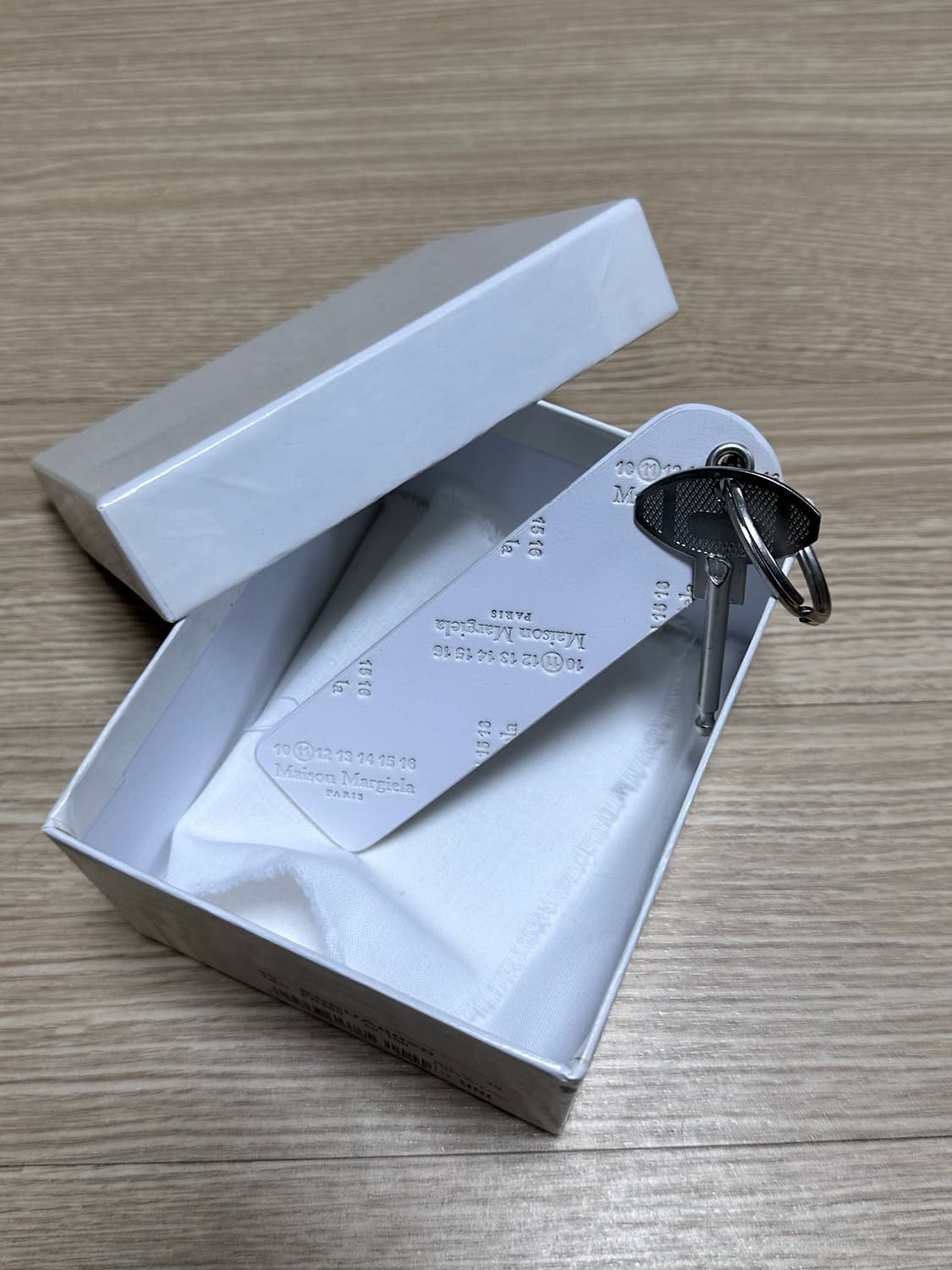 마르지엘라 트랙터 키링 상품이미지3