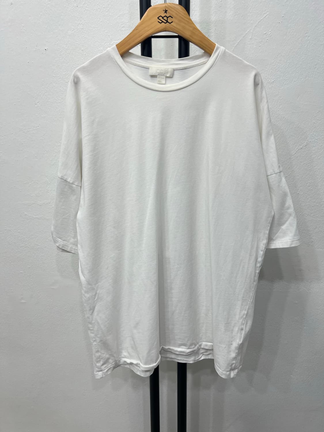 정품) COS 남성 반팔티 M 상품이미지1