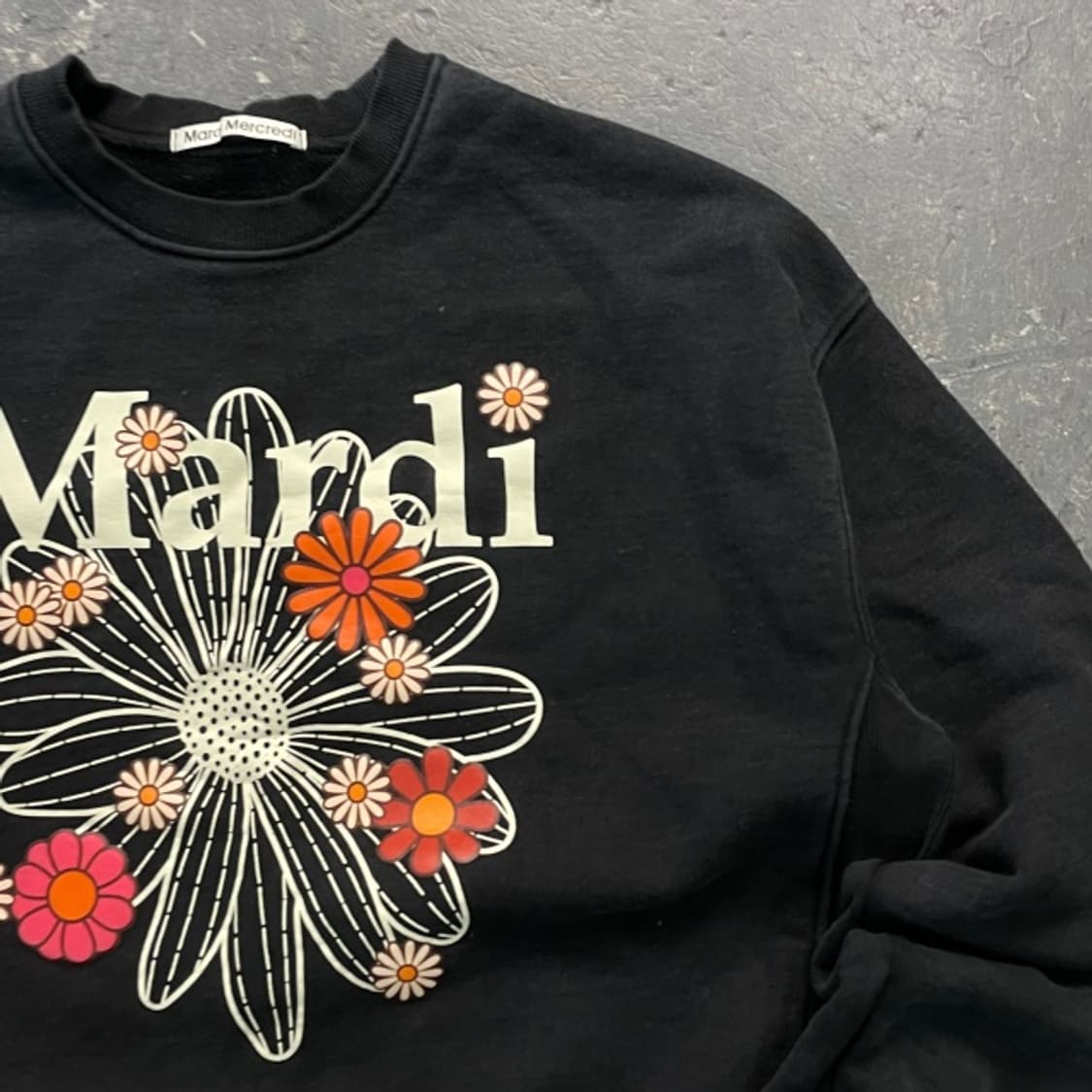 100 마르디 맨투맨  상품이미지2