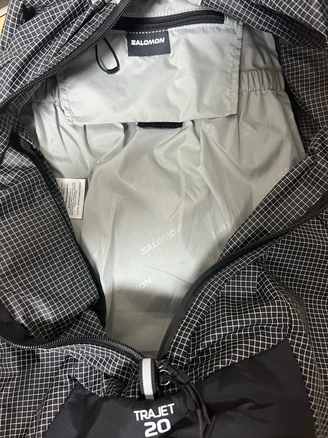 살로몬 트라제 백팩 20L 상품이미지3