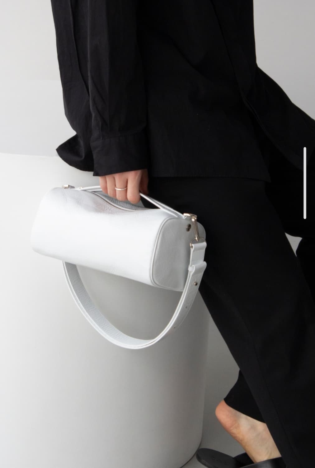 어텃 MOLLIG BAG 화이트 상품이미지2