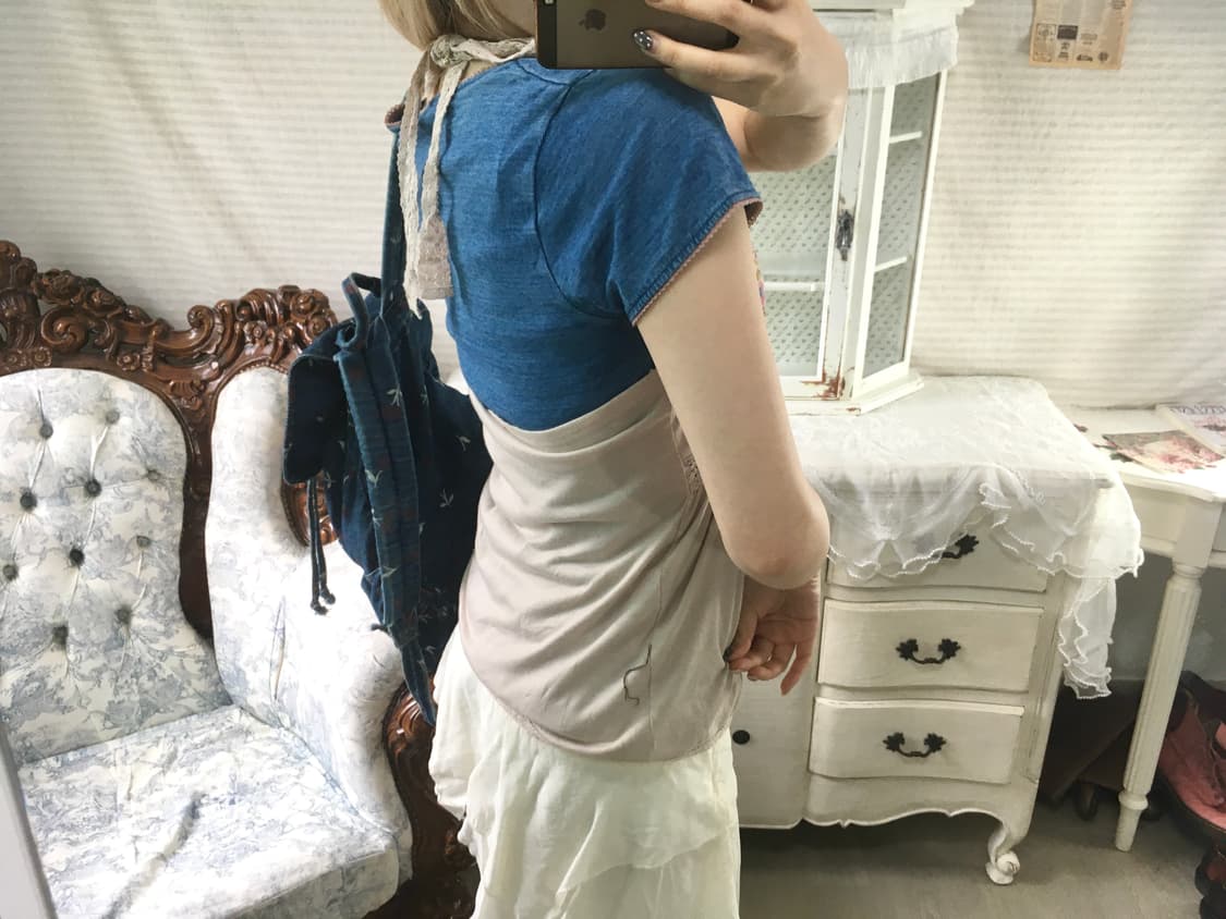 Set)블루 퍼프 반팔 + 하구미 자수 잔꽃 홀터 나시 상품이미지4