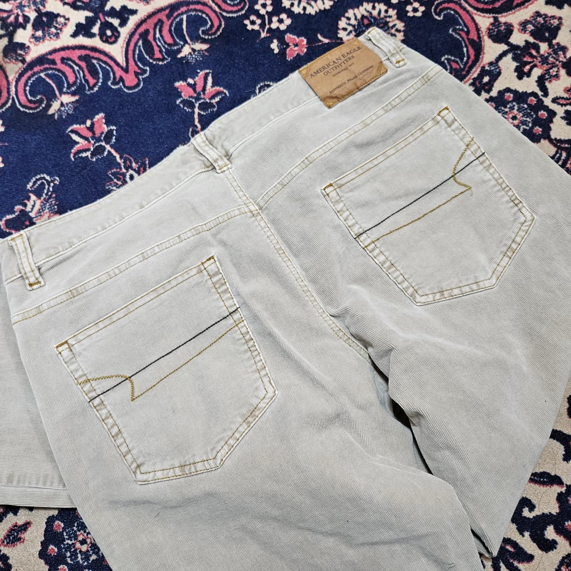 아메리칸이글 아웃피터스 빈티지베이지 골덴 부츠컷 팬츠 상품이미지4