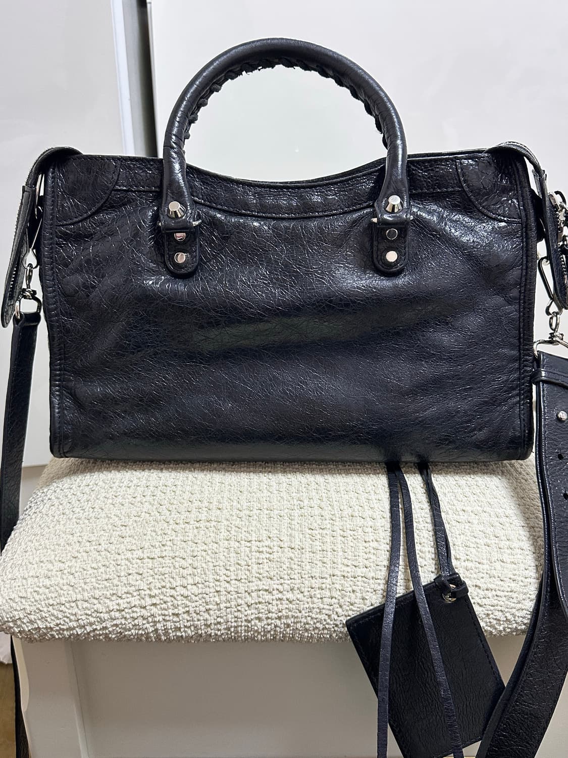 발렌시아가 시티모터백 스몰 블랙 은장 상품이미지2