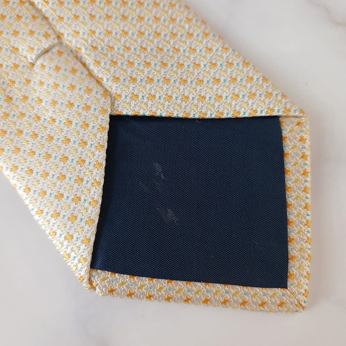 메트로시티 실크 옐로우 미니패턴 슬림넥타이 7.3cm B등급 A19603 상품이미지7