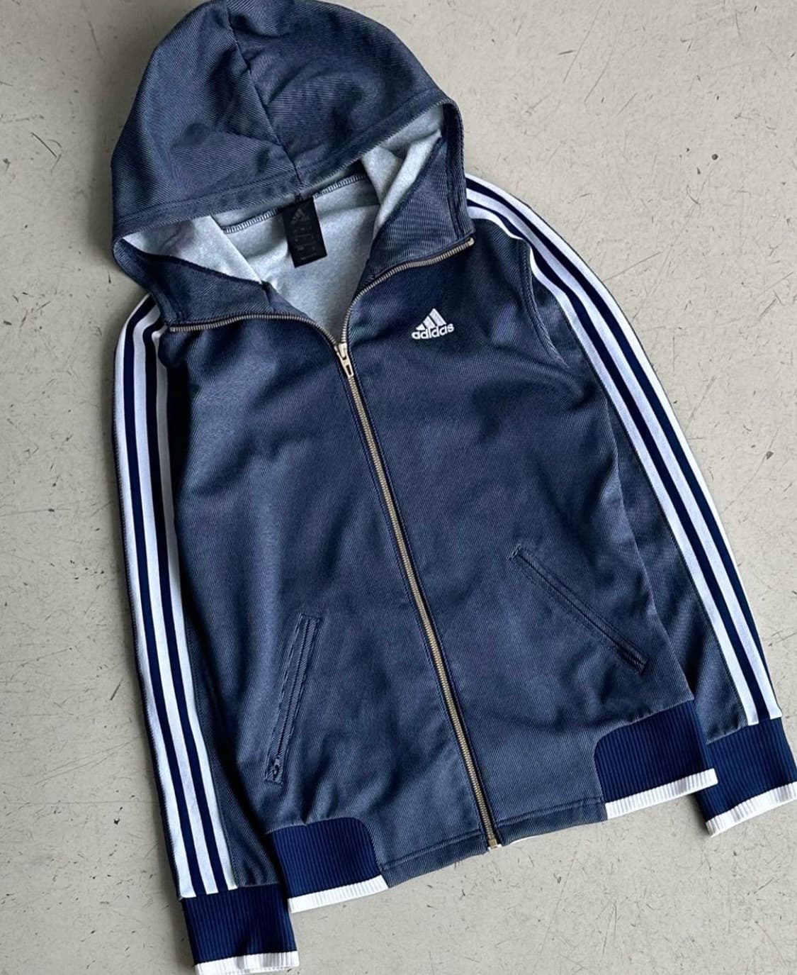 Adidas hood track jacket 상품이미지1