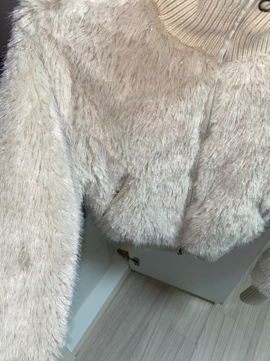 스컬프터 Faux Fur Zip-Up Jacket 상품이미지3