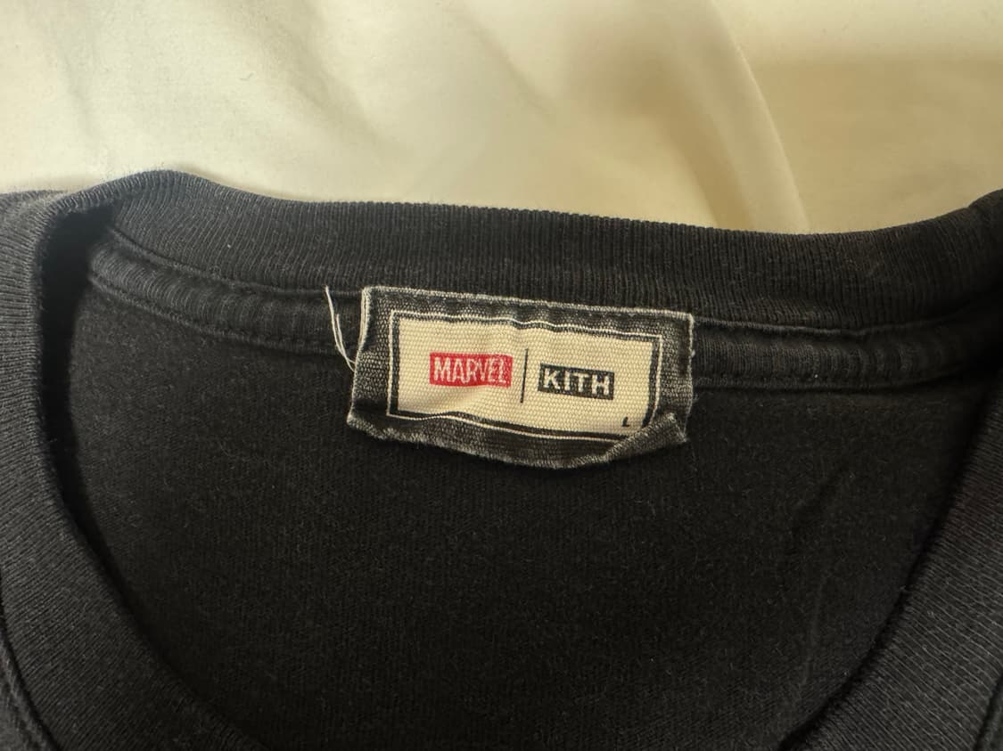 KITH x MARVEL 타노스 티셔츠 상품이미지3