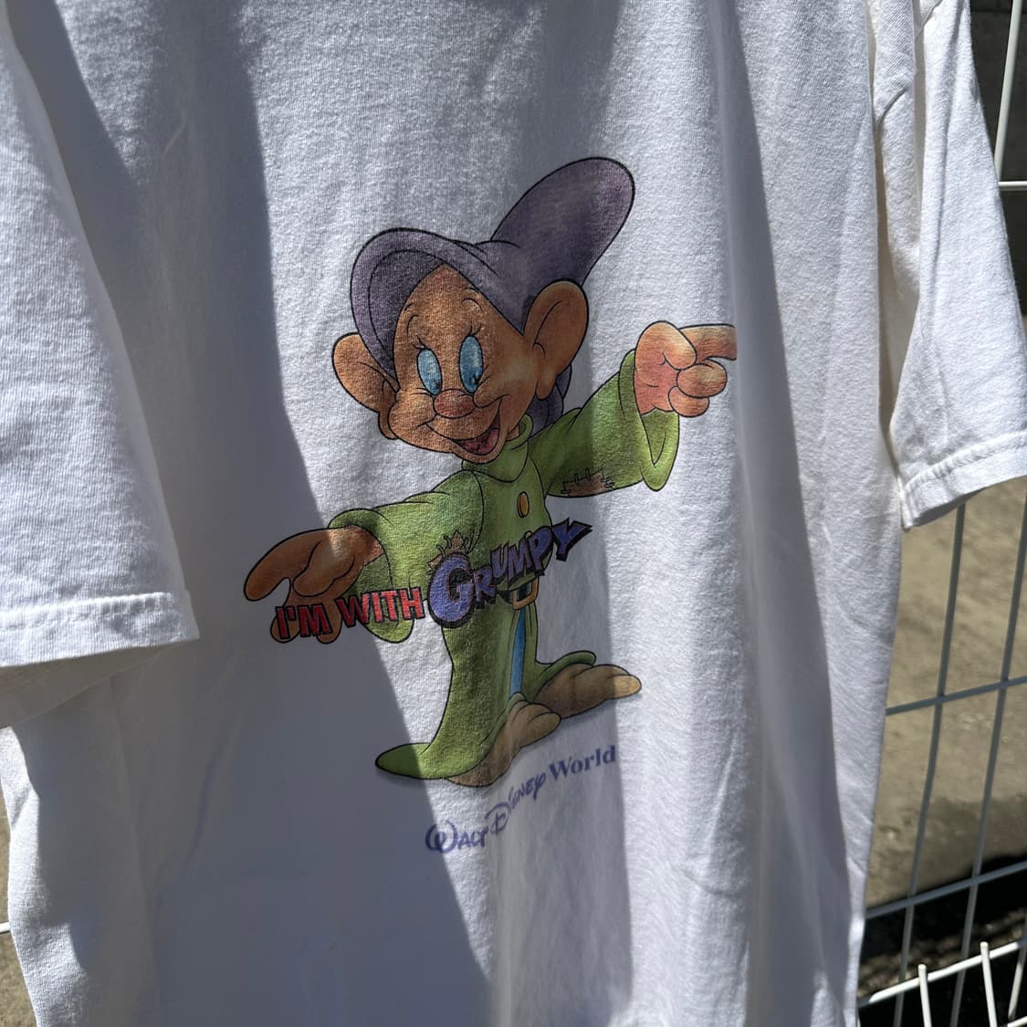 90's disney grumpy t shirt 상품이미지2