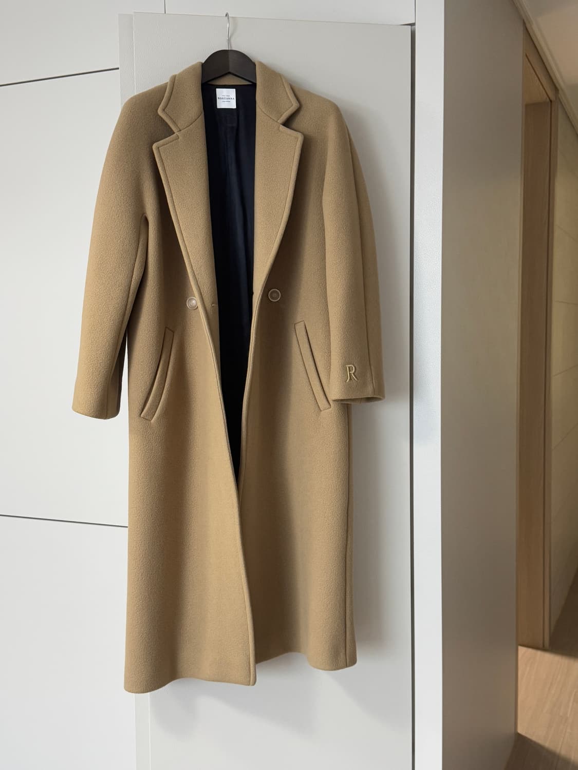 🖤 라움(Raum) 프랑스 브랜드 Roseanna 카멜 버진울 롱코트 상품이미지2
