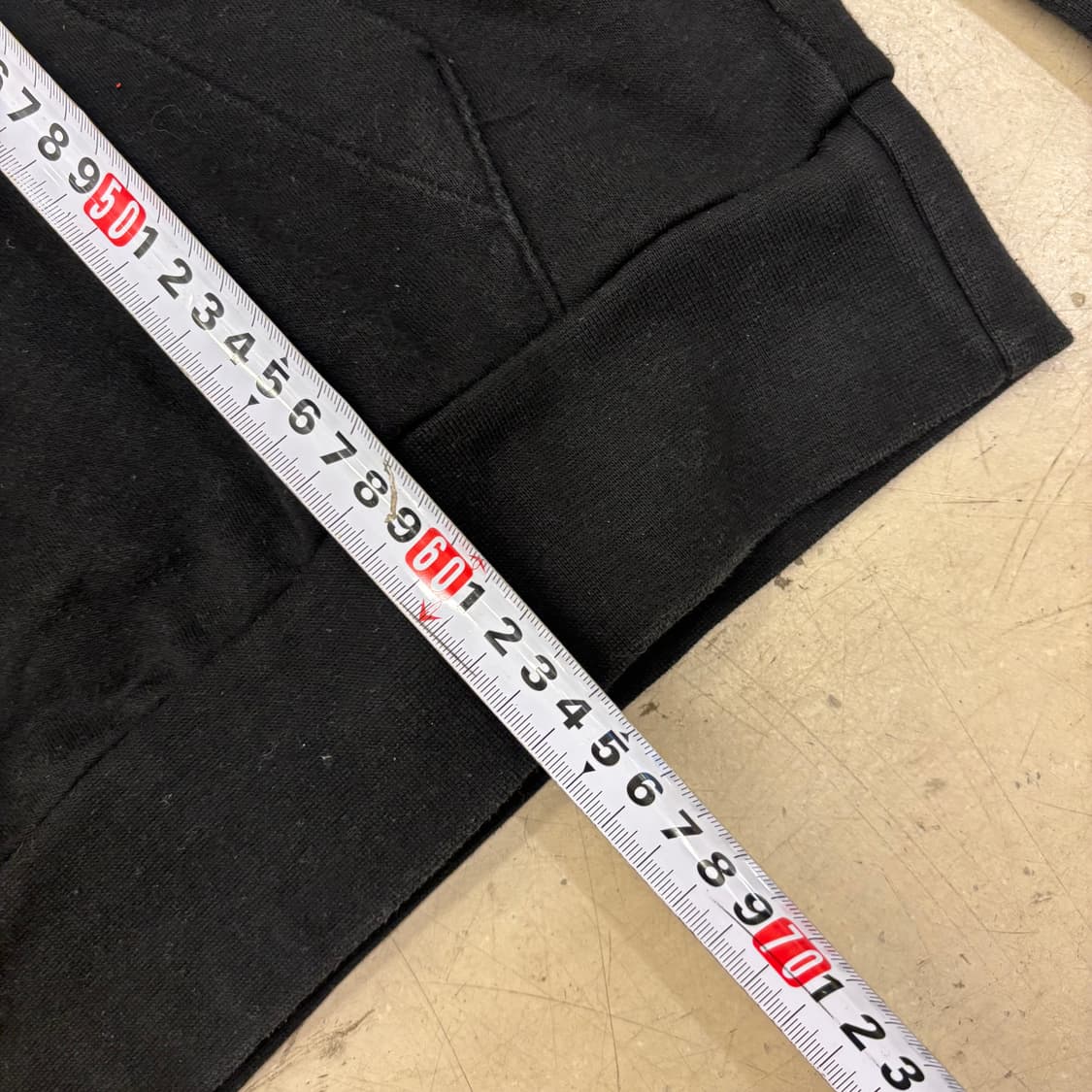 아디다스 이큅먼트 빅로고 후드티 상품이미지4