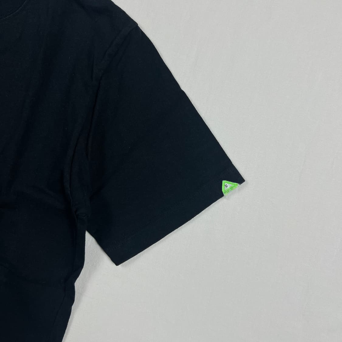 2001년도 언더커버 undercover davf 팝 아트 반팔티 상품이미지3