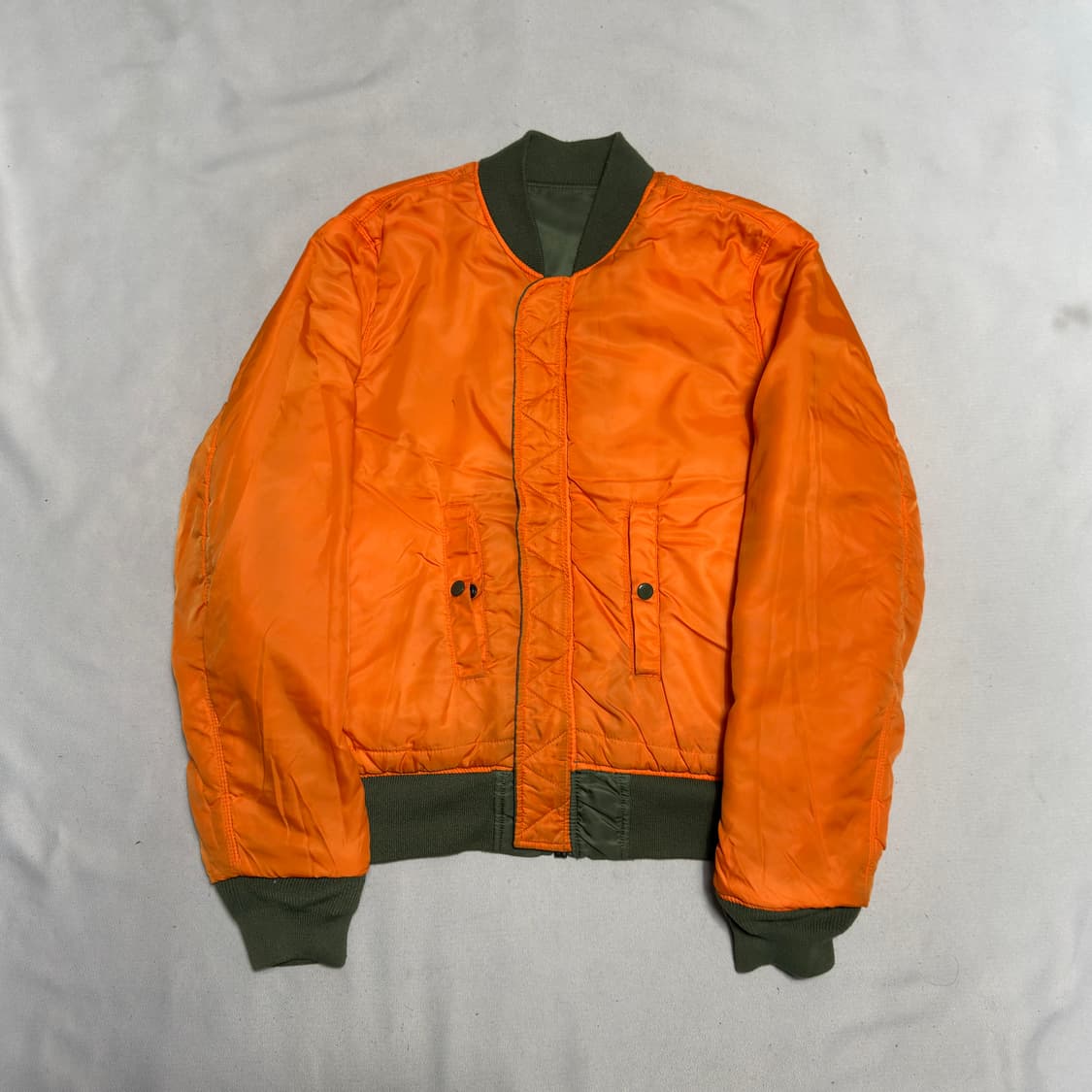 L 알파인더스트리 MA-1 리버시블 항공점퍼 상품이미지4