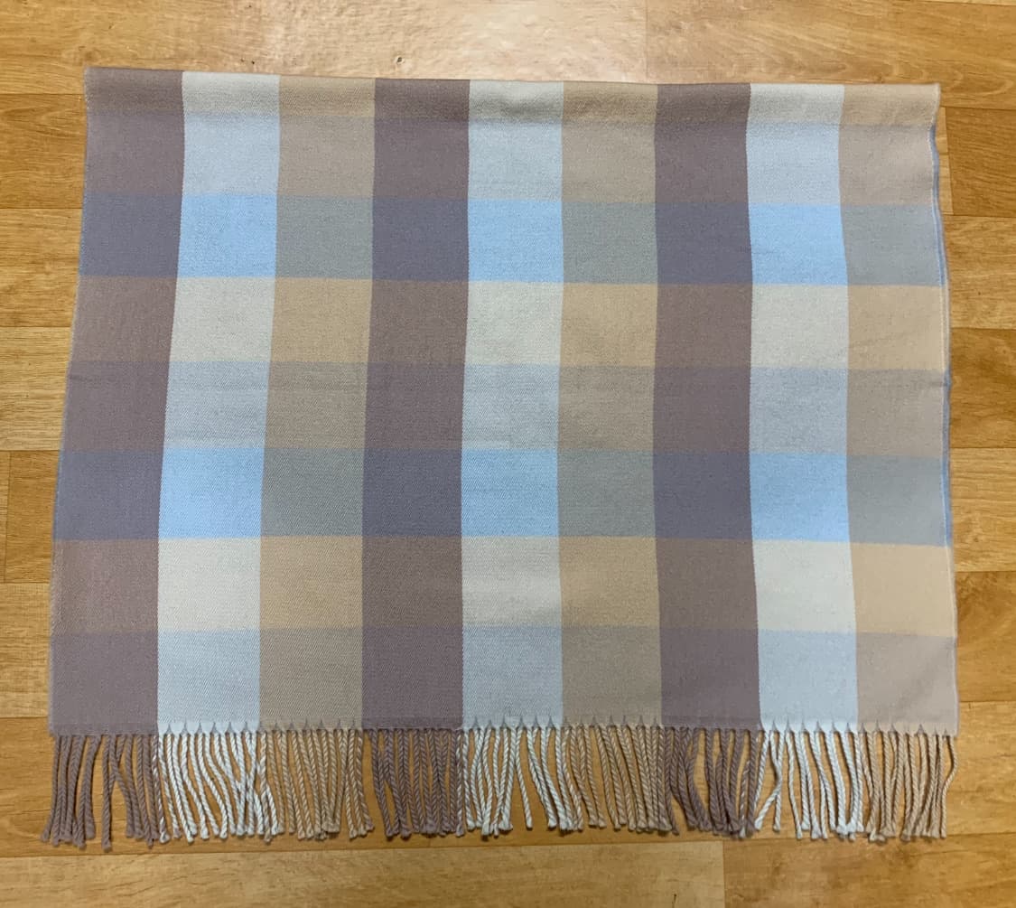 CELINE 셀린 블라종 로고 플레이 블랑킷(울) 상품이미지3