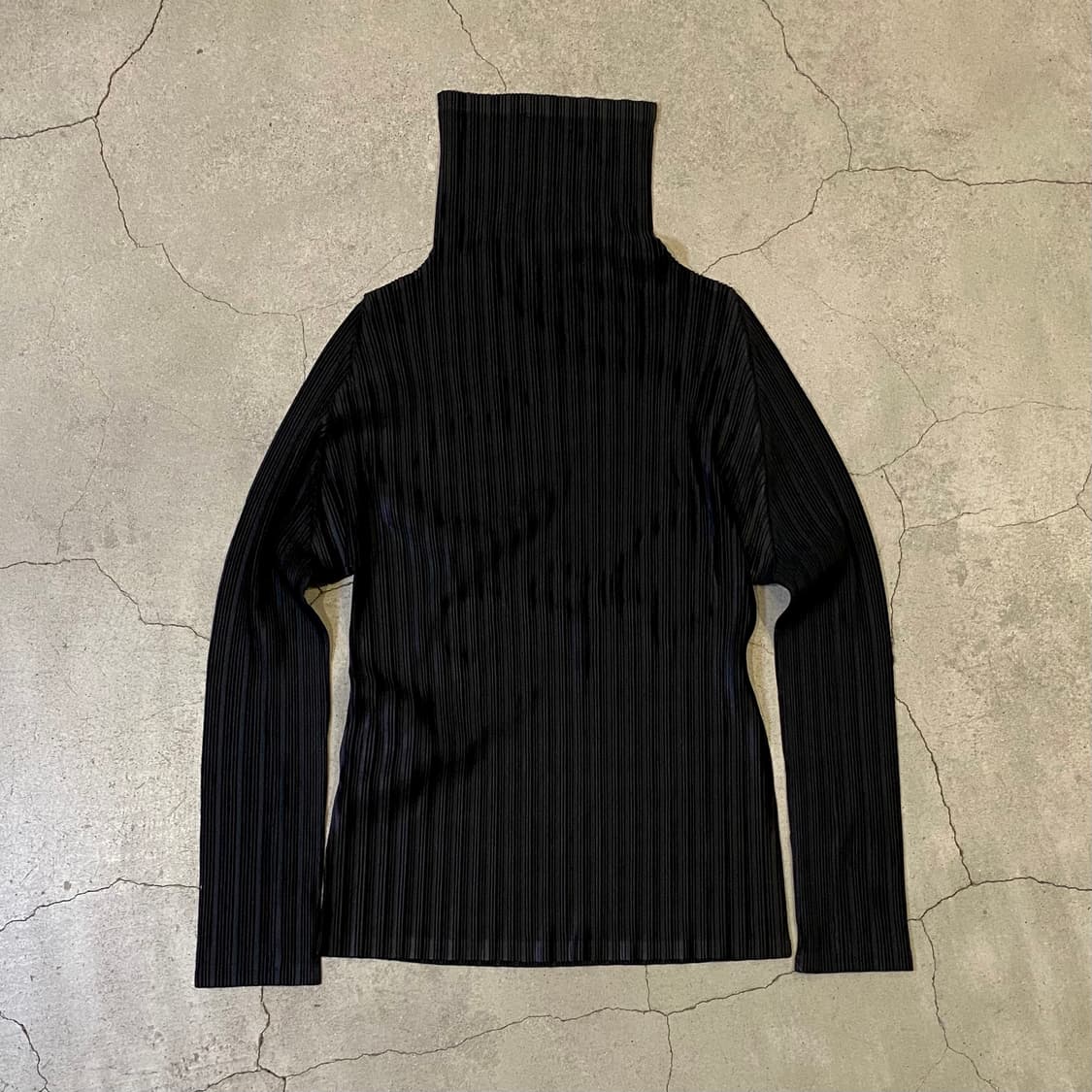 Issey miyake high neck 상품이미지1