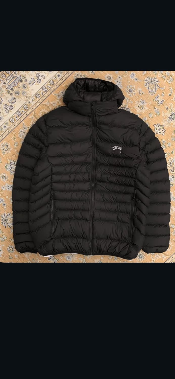 스투시 블랙 경량패딩 상품이미지1