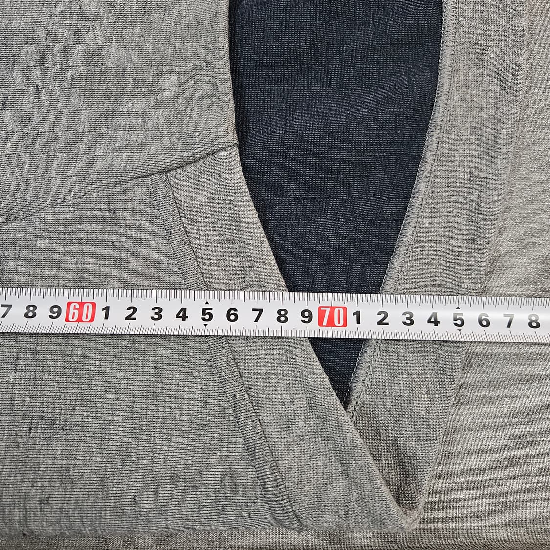 여성 L) 나이키 테크팩 브이넥 맨투맨 티셔츠 그레이 상품이미지6