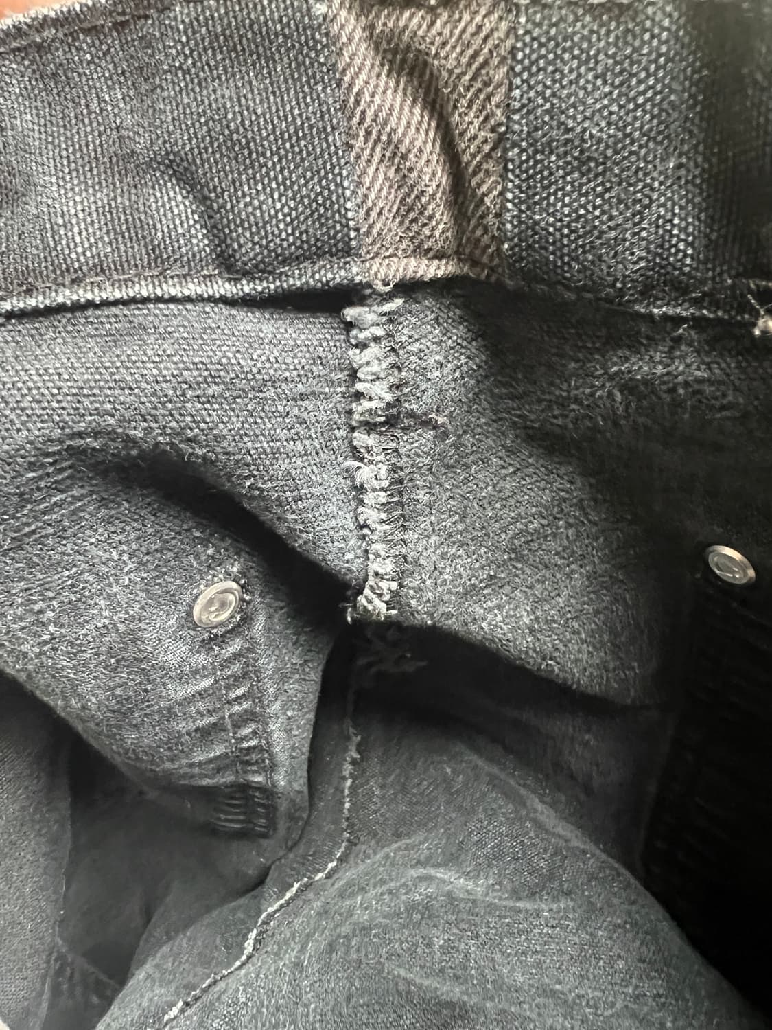 OG 칼하트 더블니 블랙 하드페이드 상품이미지3