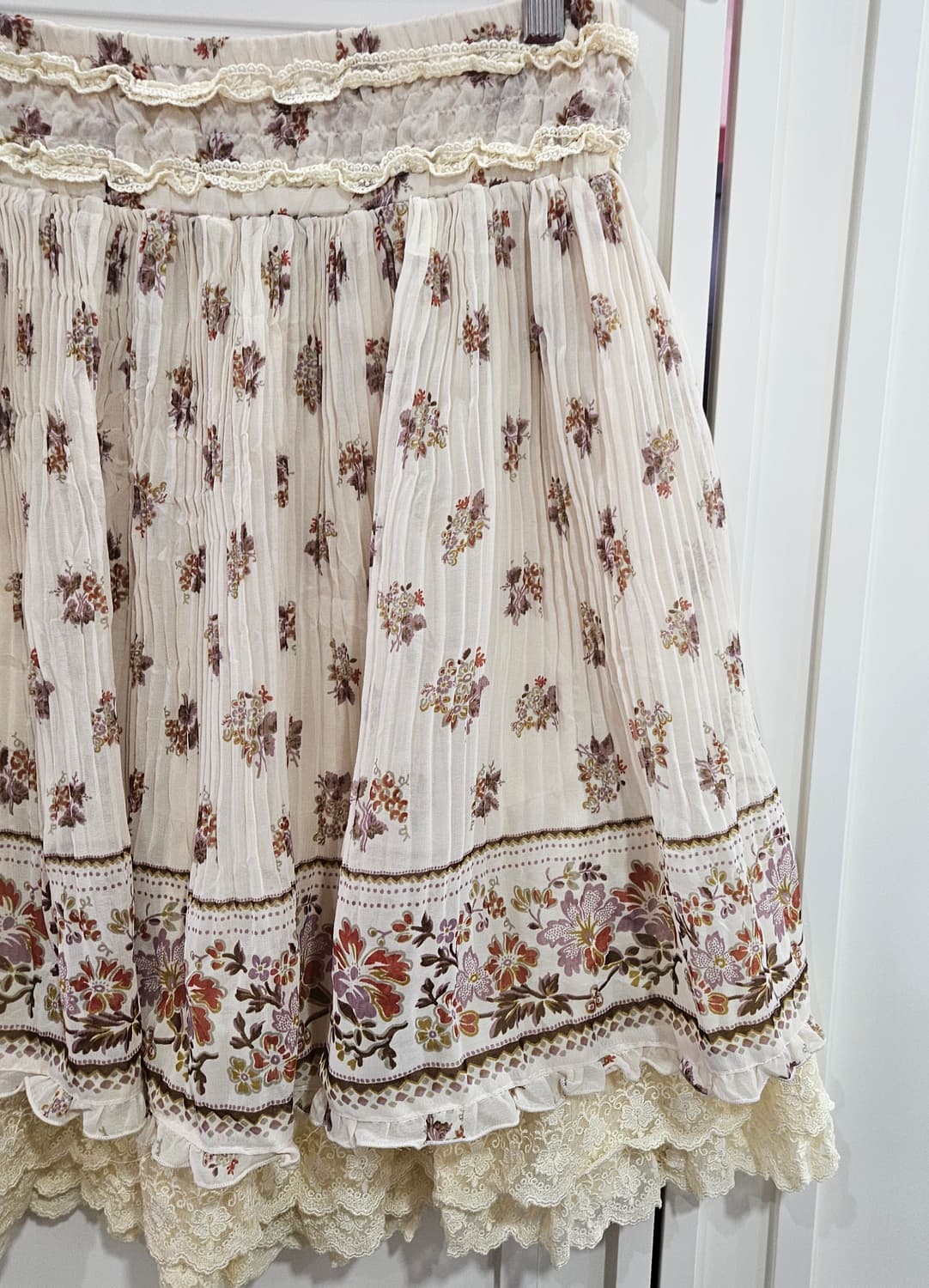 엑시즈팜(axes femme) 보헤미안 플라워 레이스치마 상품이미지4