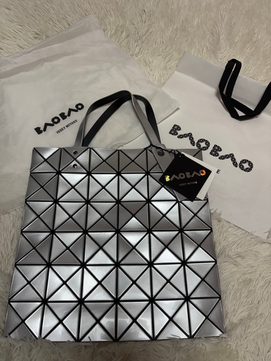바오바오 이세이미야케 루센트 토트백 실버 상품이미지1