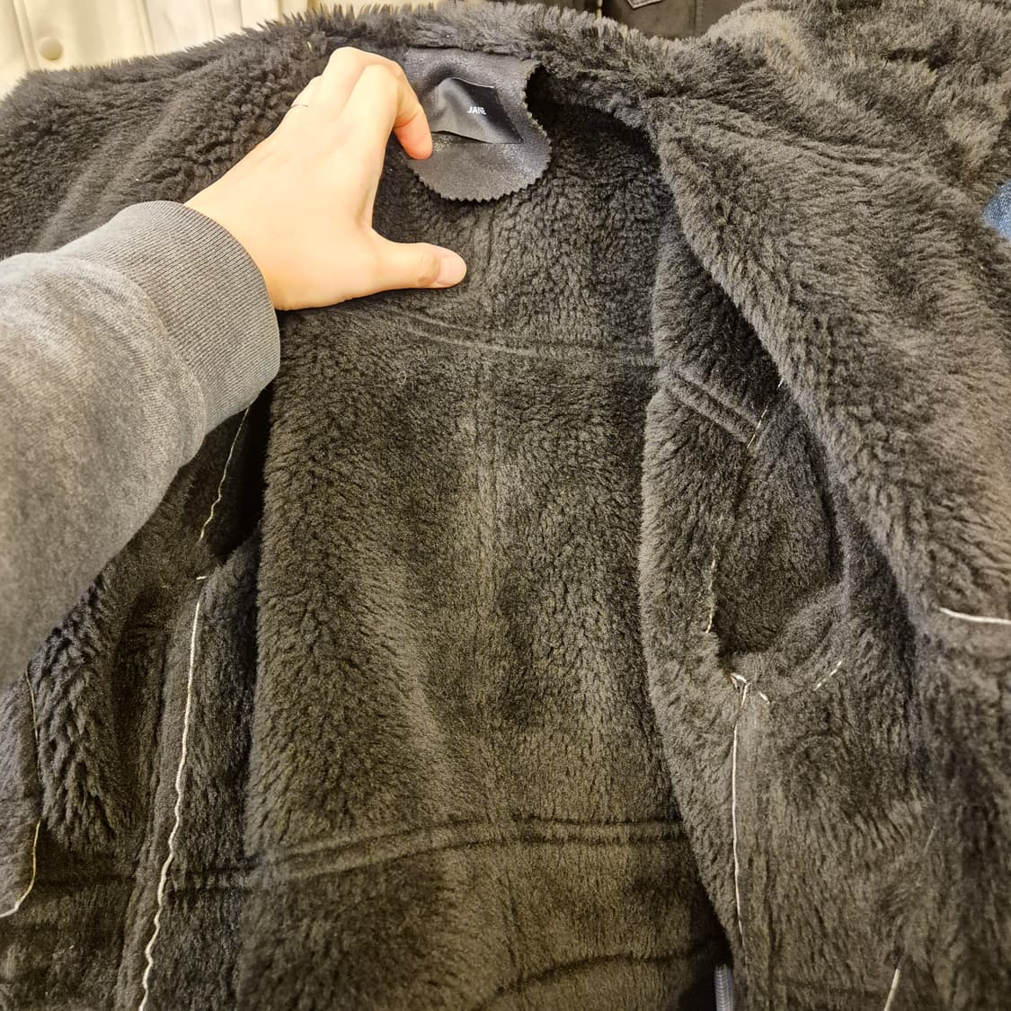 여성-FREE 블랙 숏 무스탕자켓  상품이미지4