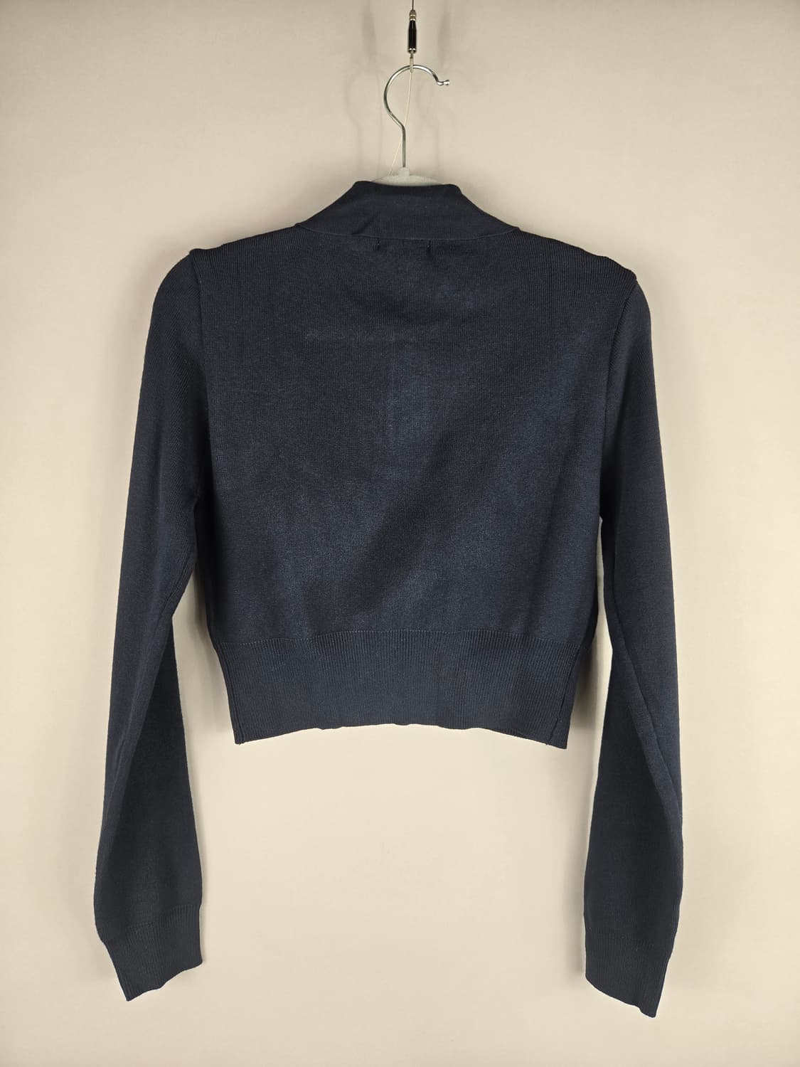 [무료배송]새상품 스파오 S 여성 자수 카라 풀오버 세미 크롭 니트 상품이미지6