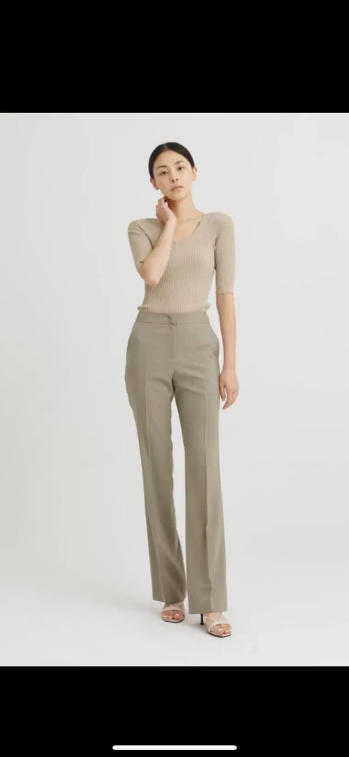 블러썸에이치컴퍼니 에트브이반팔니트 상품이미지2