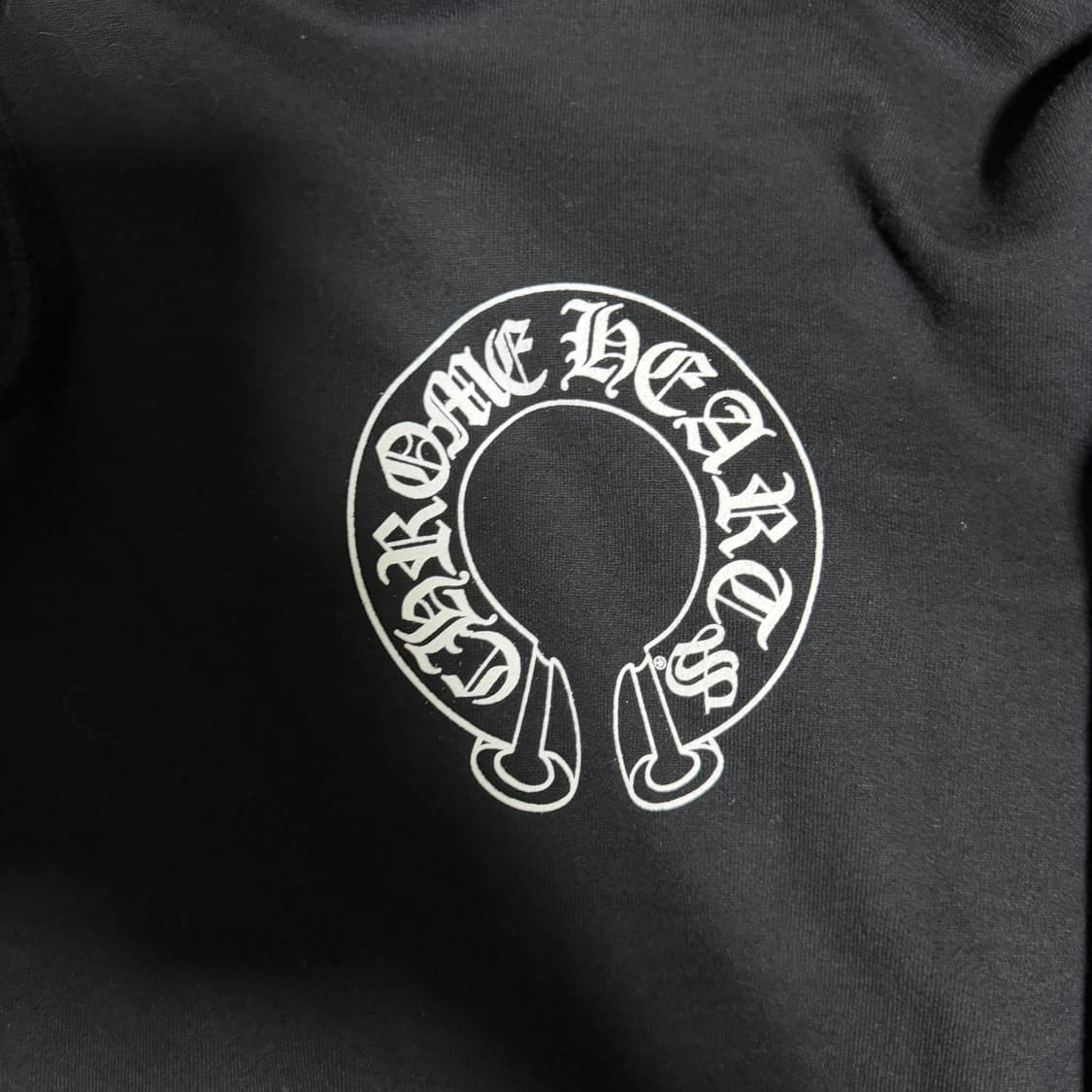 [L]크롬하츠 홀스슈 플로랄 후드 블랙 상품이미지3