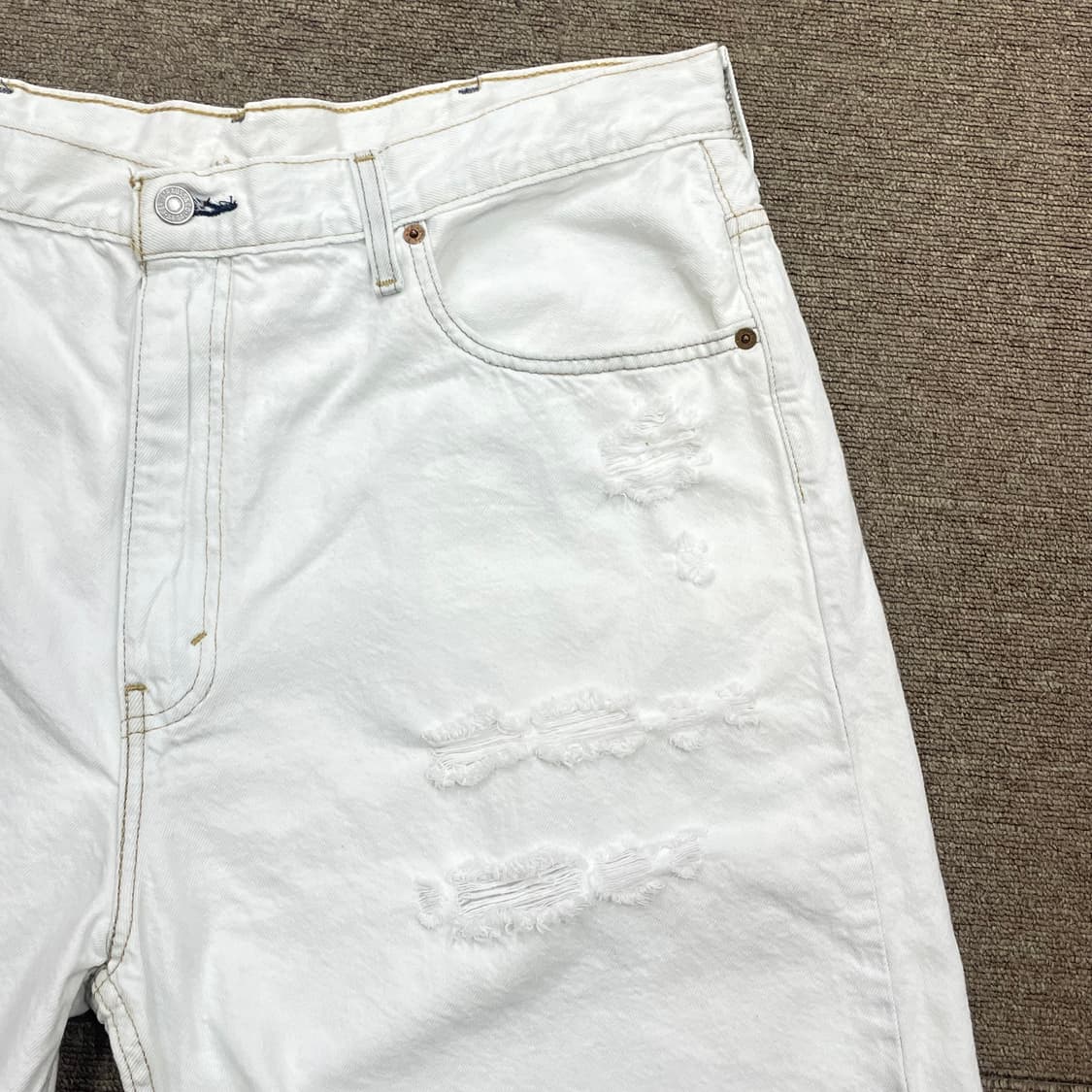 Levi's 리바이스 569 디스트로이드 화이트 데님 쇼츠 반바지 상품이미지6