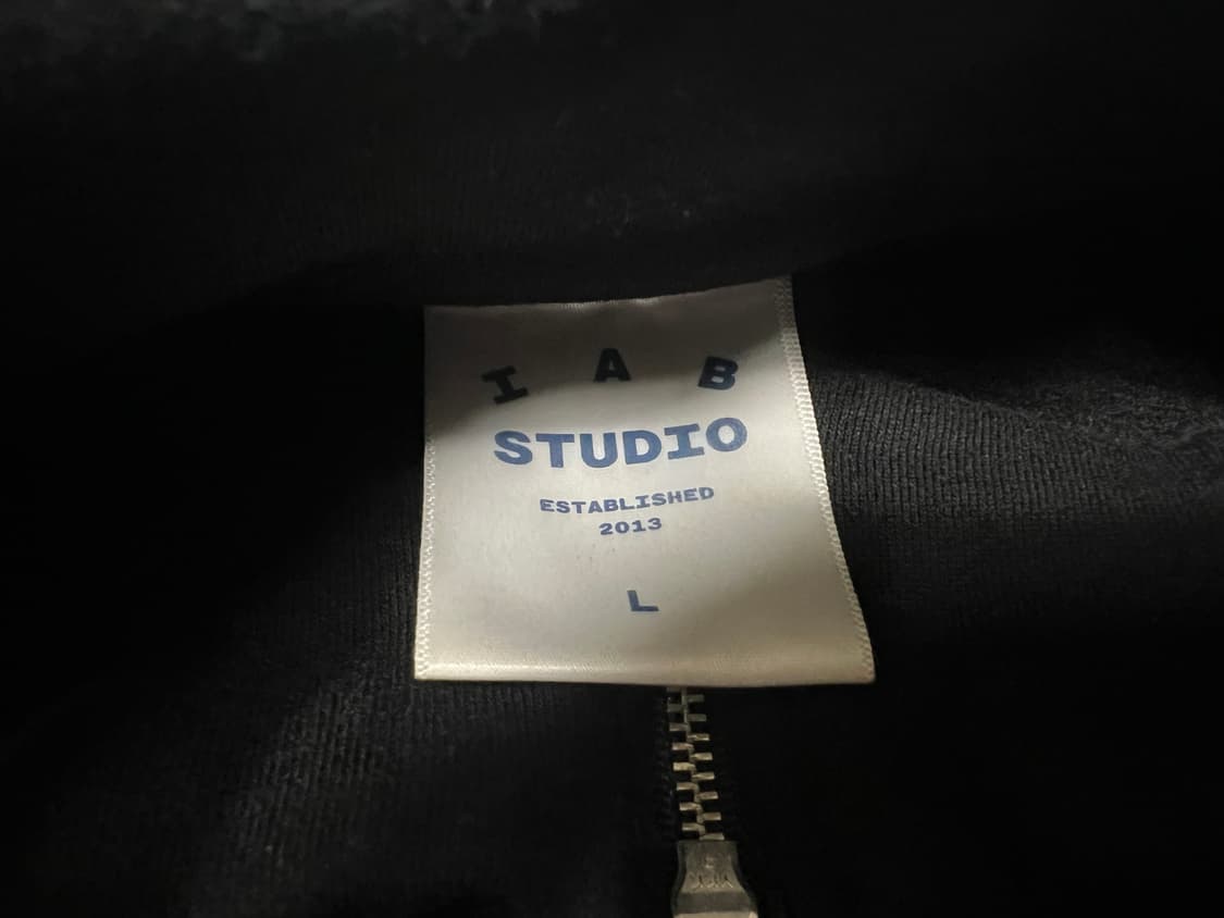 아이앱 하프집업 블랙 라지 상품이미지2