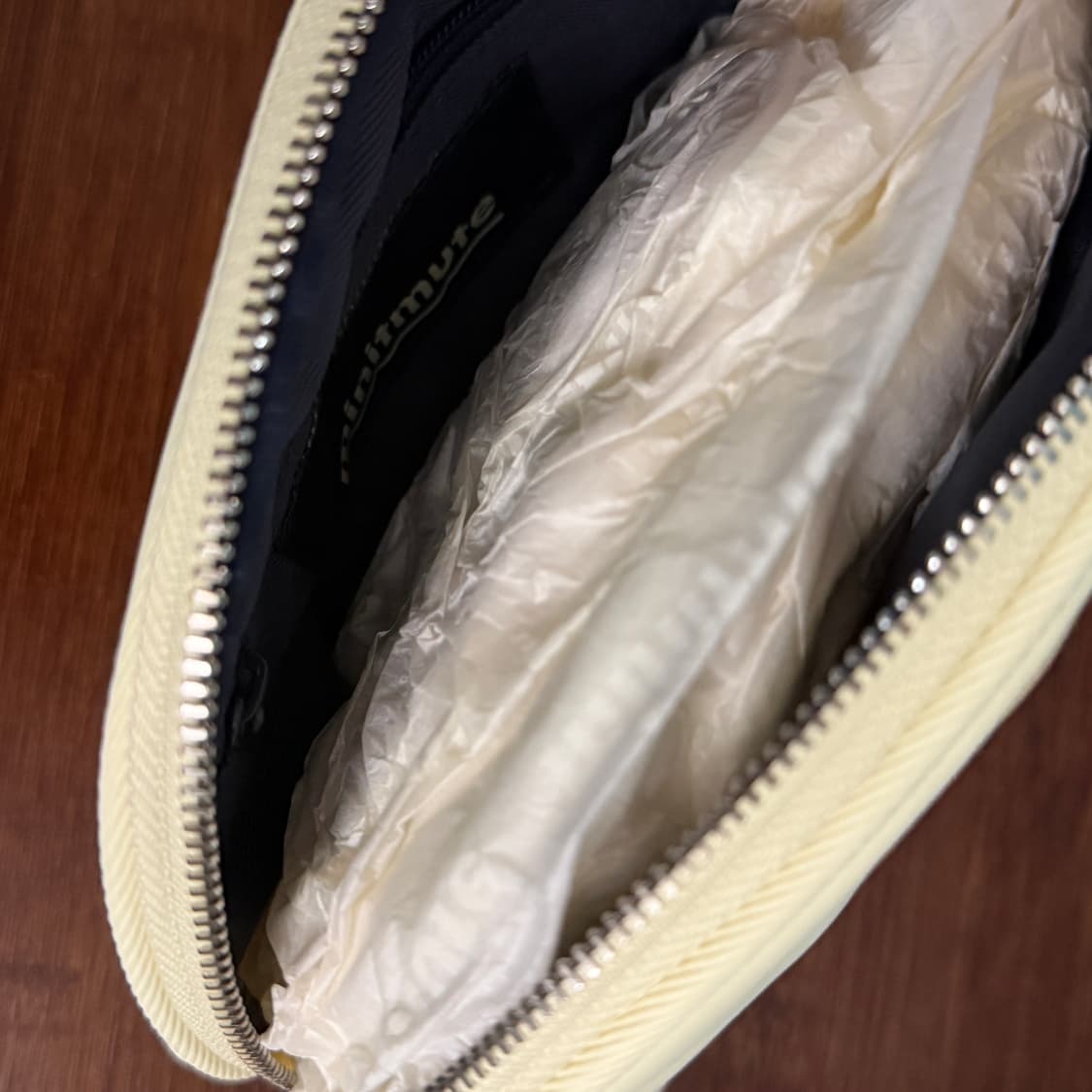 [새상품] 미닛뮤트 클로파우치 버터 단종템 상품이미지7