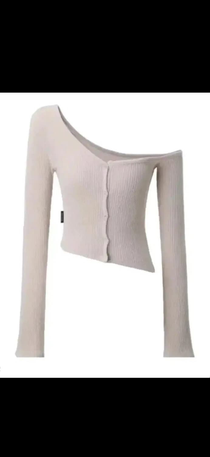 쓰리타임즈 원숄더 가디건 버튼티 베이지 상품이미지1