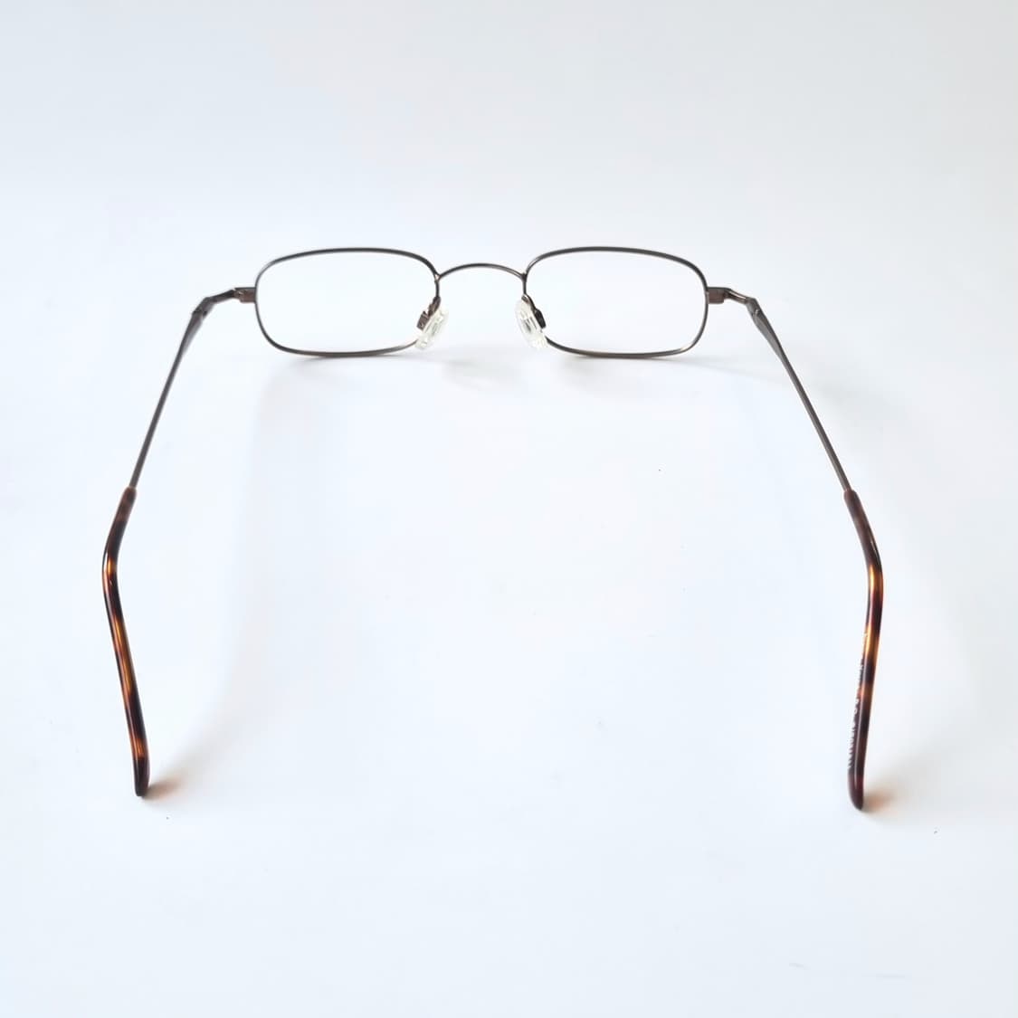 진열상품 미니멀 사각 오버템플 안경테 394 상품이미지5