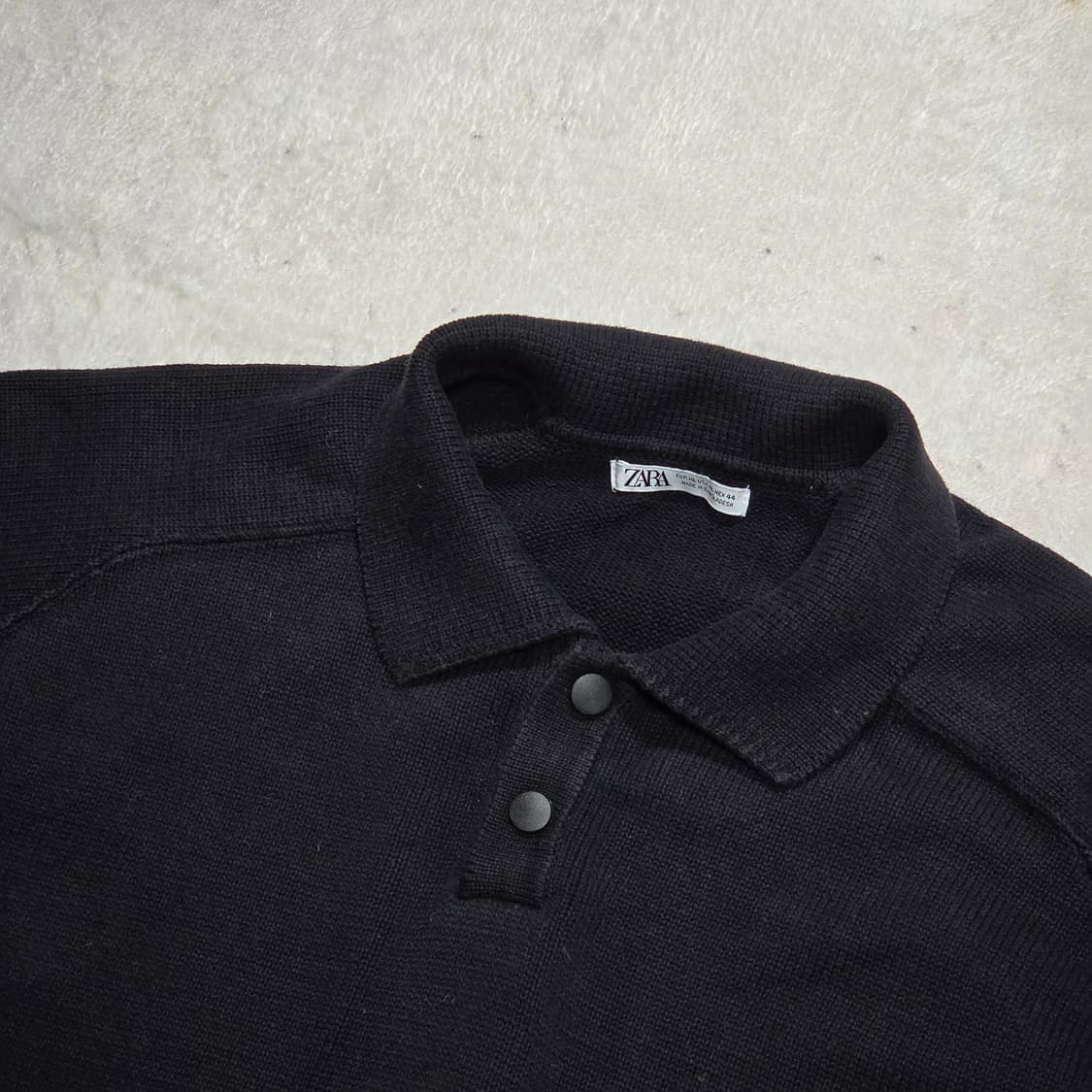 자라 블랙 카라 니트  상품이미지2