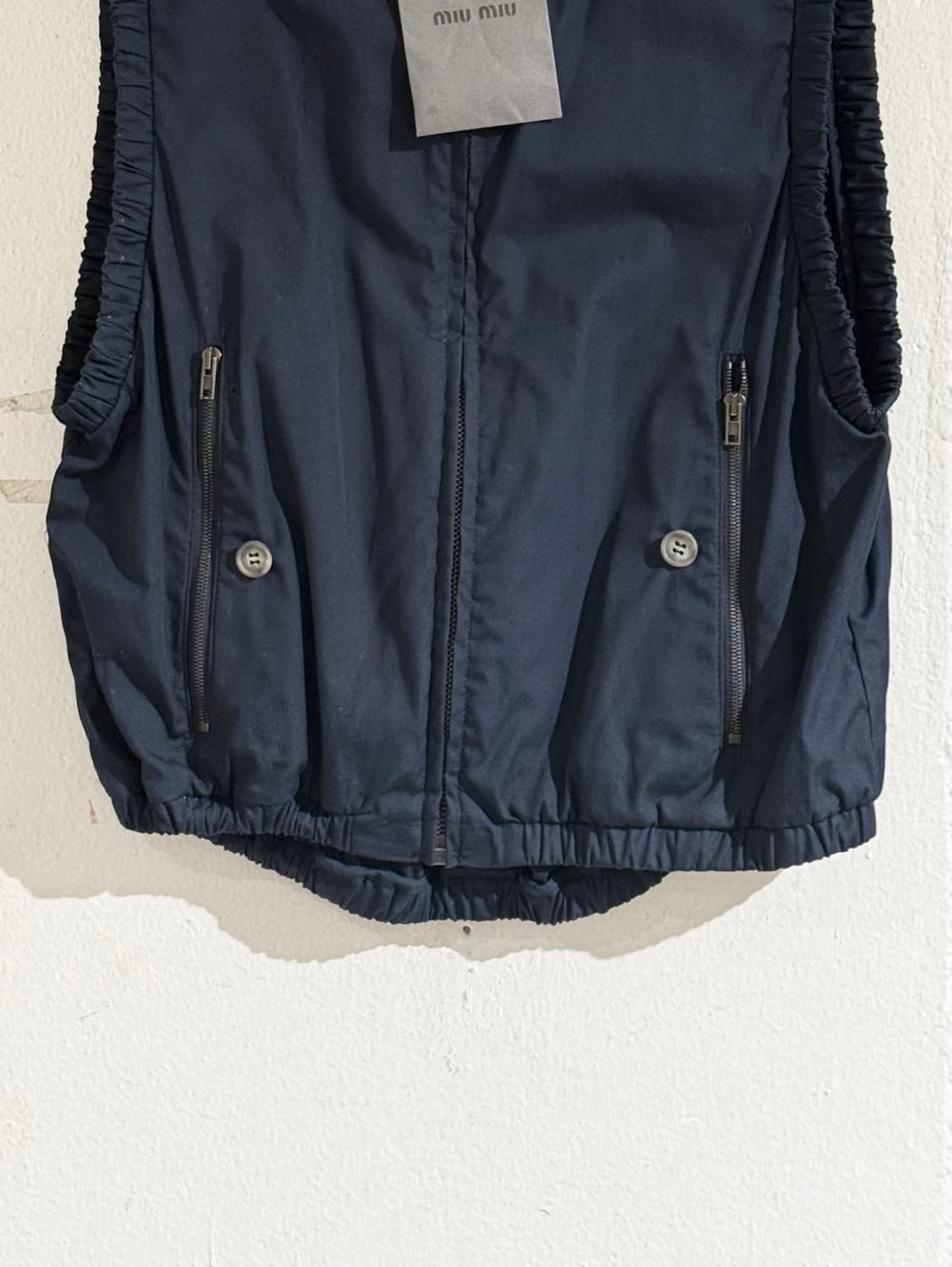 미우미우 네이비 코튼 집업 베스트 상품이미지3