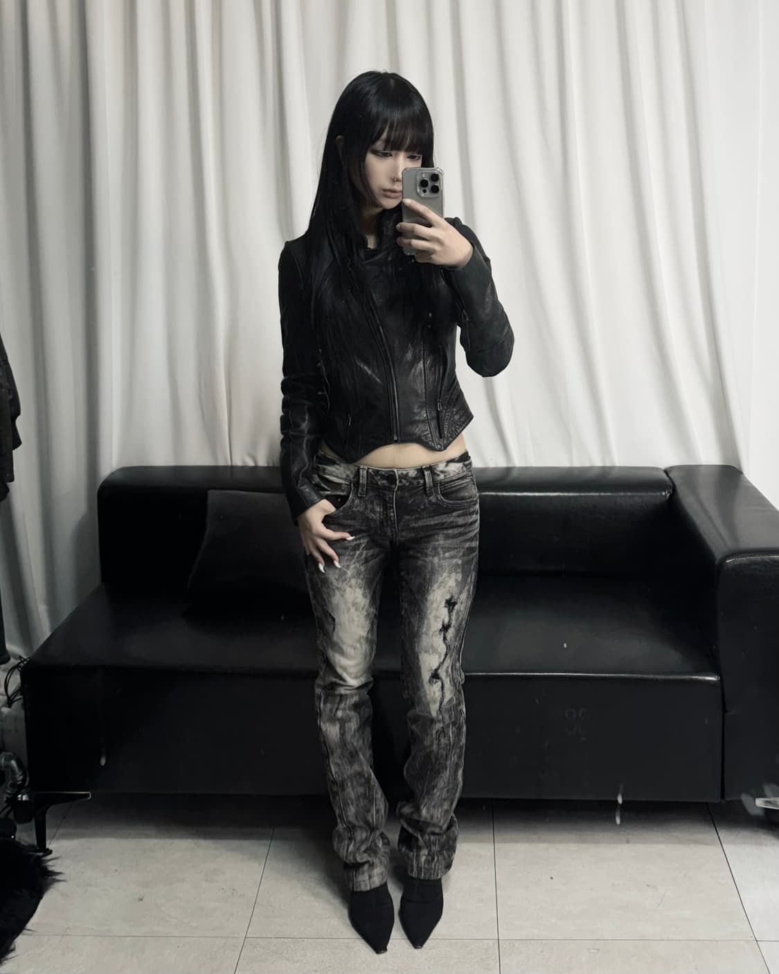 Black leather jacket 상품이미지1