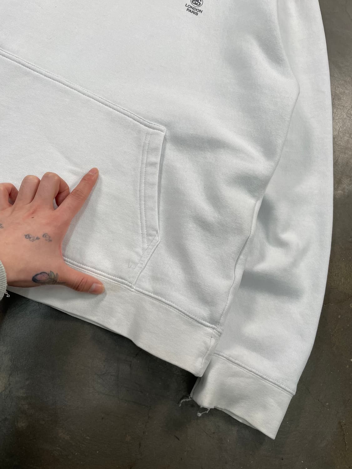 스투시 월드투어 스웻후드 상품이미지6