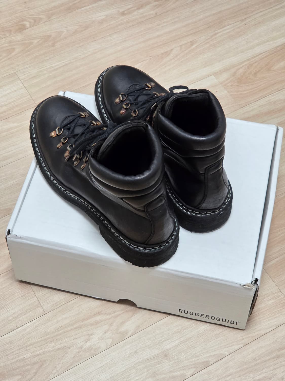 44) 구이디 트래킹부츠 새상품 상품이미지2