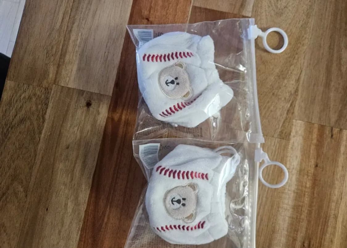 미개봉 스타벅스 텀블러 키링과 베어리스타 파우치 세트 상품이미지2