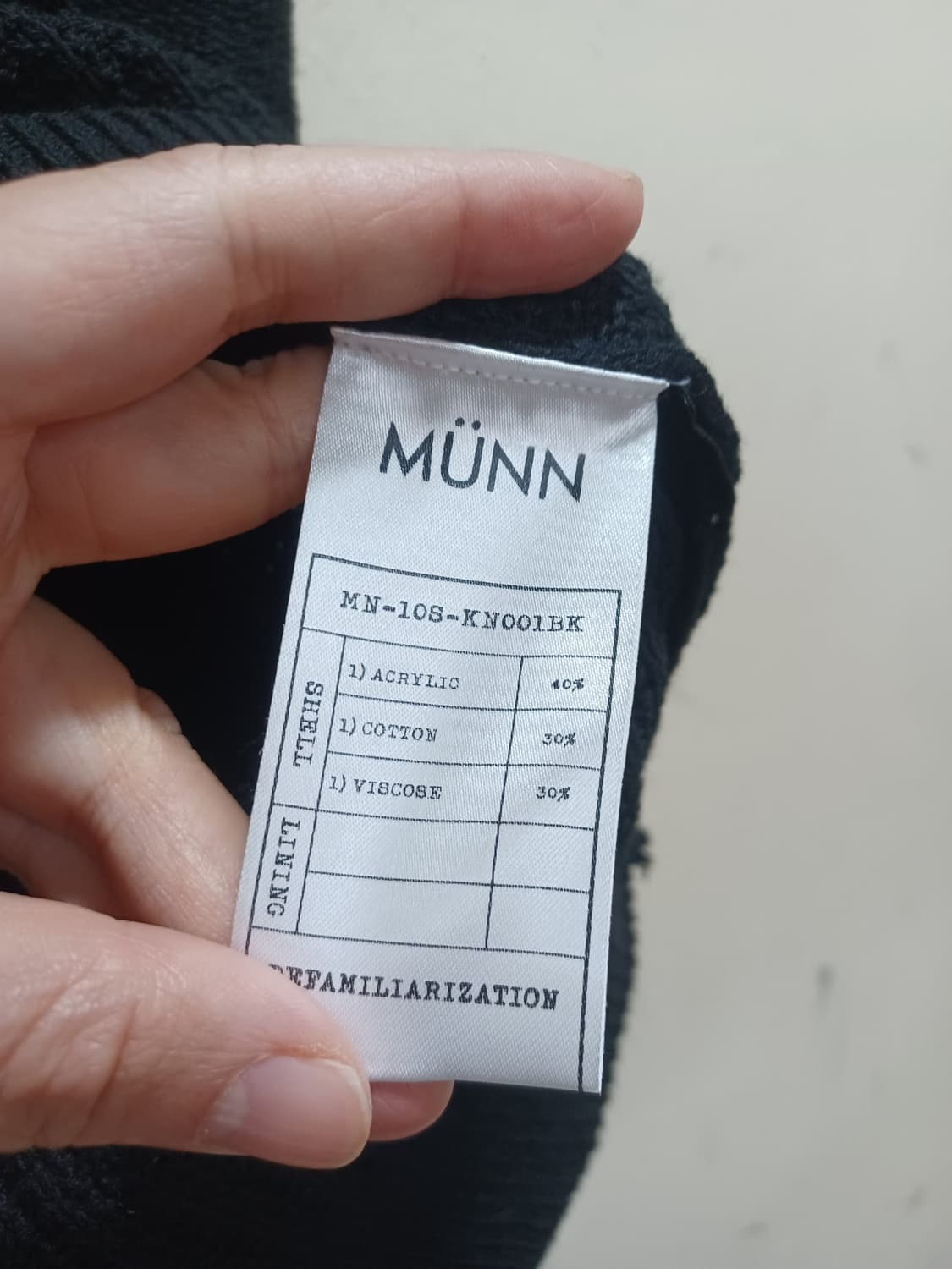 MUNN 뮌 블랙 민소매 니트 상품이미지5