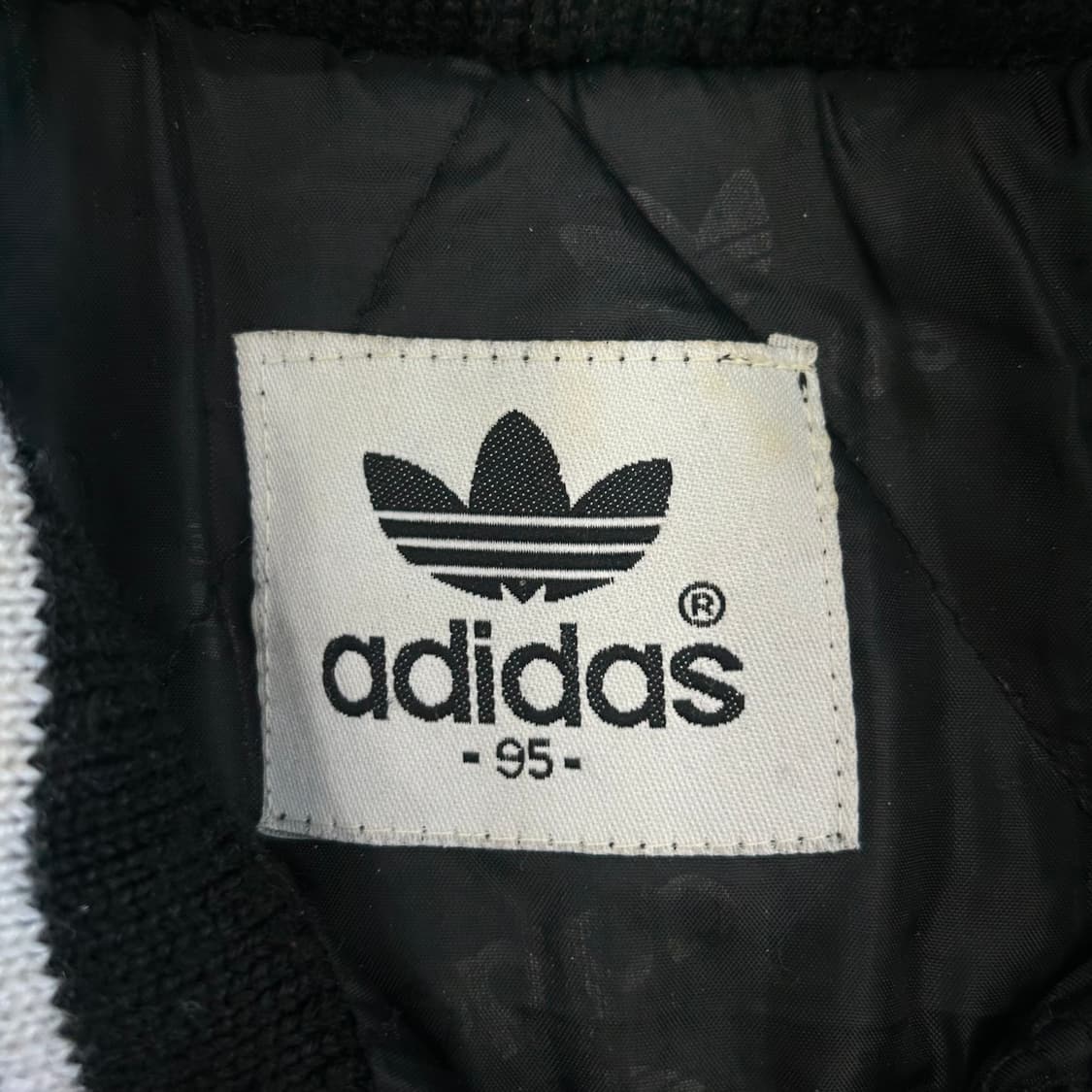 Adidas 아이다스 90s 빅파이어로고 누빔 점퍼 상품이미지6