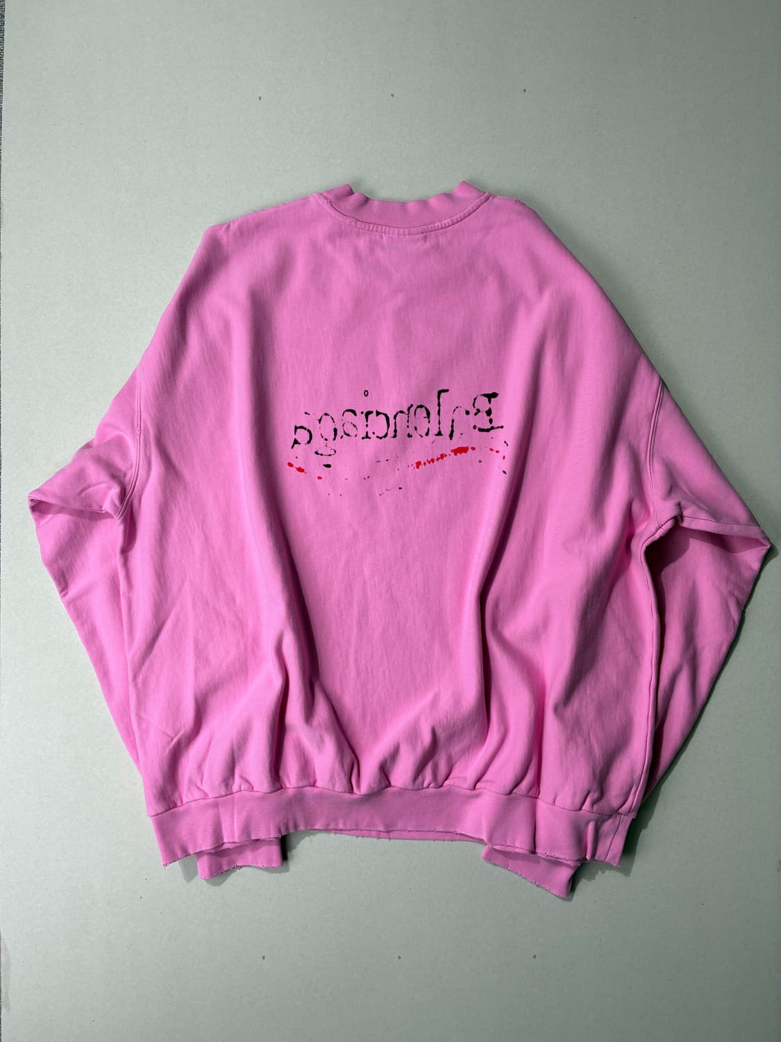 발렌시아가 폴리티컬 핸드 드로운 맨투맨 스웻 셔츠 핑크 2사이즈 상품이미지4
