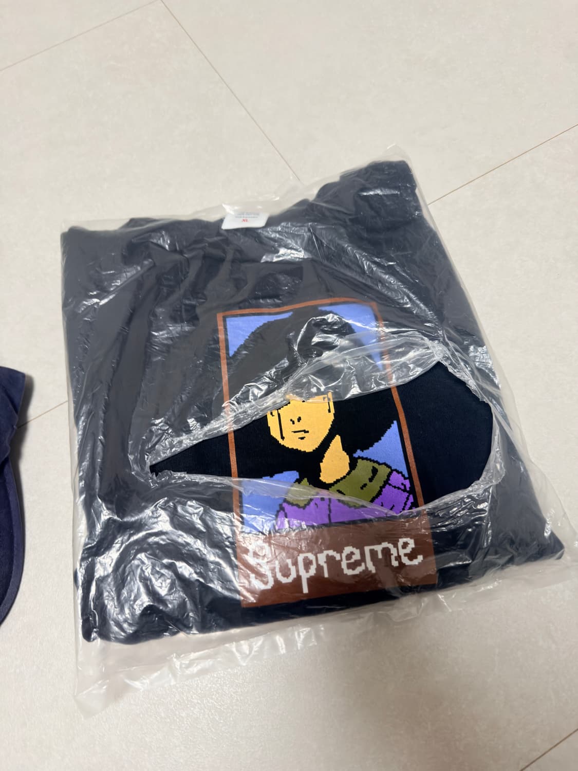 슈프림 이모 반팔 티셔츠 상품이미지1