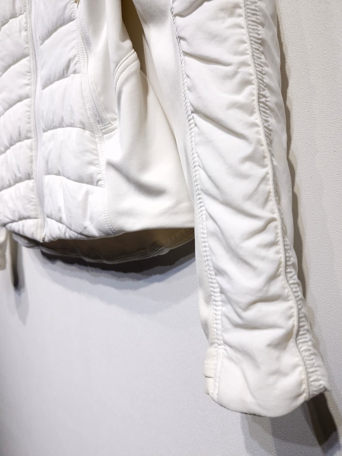 Lululemon 룰루레몬 '어나더마일' 퀼티드 자켓 상품이미지5