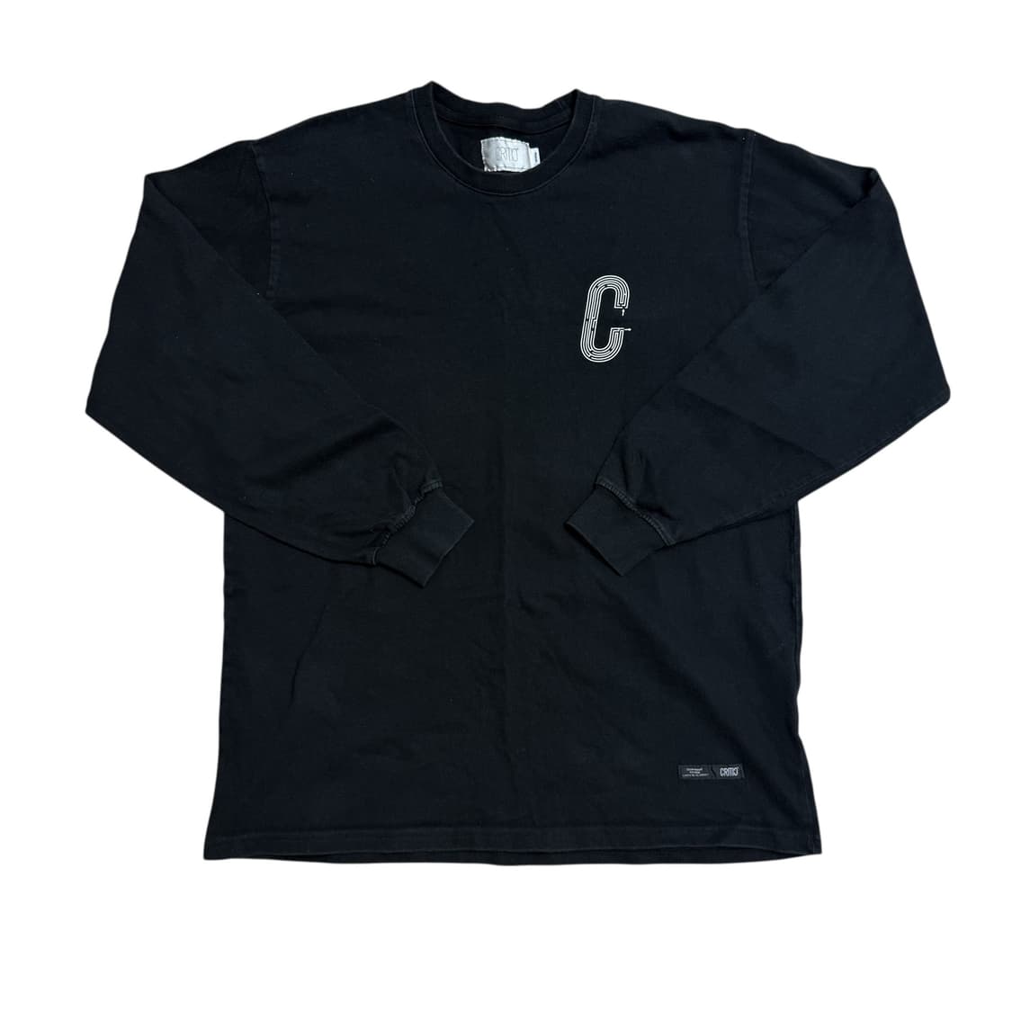 크리틱 맨투맨 상품이미지1