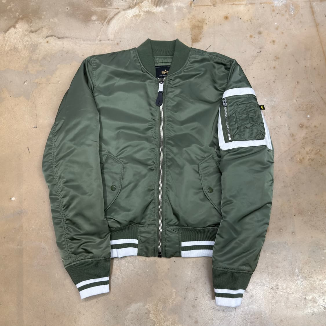 S 알파인더스트리 X 무신사 카키 ma-1 항공 자켓 상품이미지2