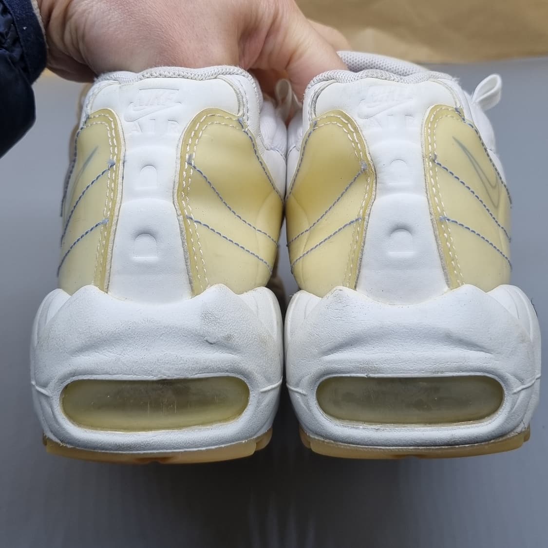 나이키 에어맥스 95 SE 여성운동화235  상품이미지4
