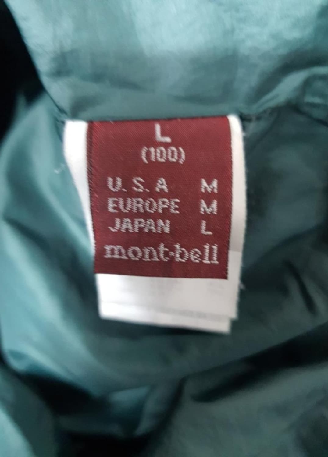 몽벨 여성 하프 구스패딩 상품이미지4