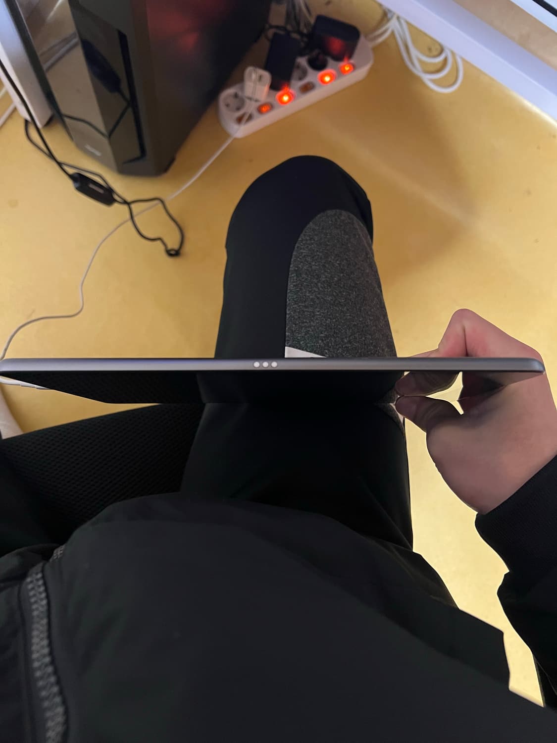 아이패드 8세대 스페이스 그레이 32gb 상품이미지4