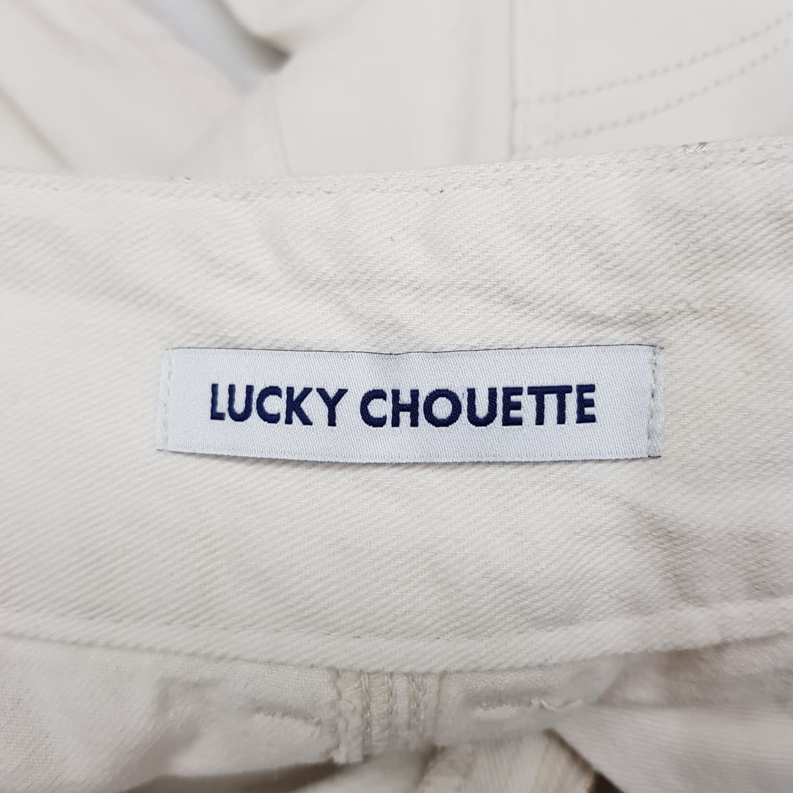 럭키슈에뜨 2022 하이웨이스트 테이퍼드 팬츠 36사이즈 상품이미지5